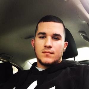 Meet your Posher, Aaron